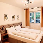 Boho-apartment Mit Terrasse - Ruhig & Zentrumsnah Apartment *
